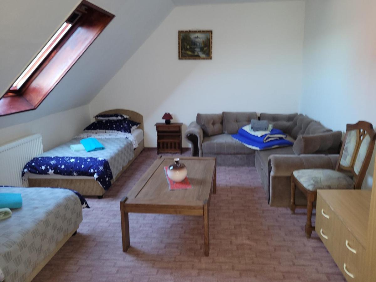 Legányi Apartmanház Eger Exterior foto