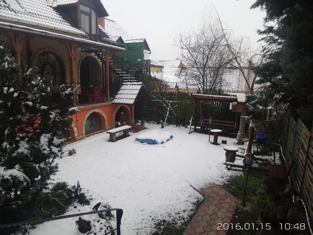 Legányi Apartmanház Eger Exterior foto